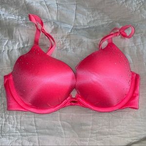Victoria’s Secret Fabulous bra